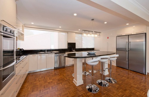 Glenelg South House | Bay Sunsets - Glenelg - Beachfront - Large - View