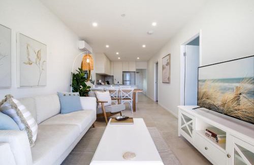 Batemans Bay Apartment | Bay View 2-Bedroom Apartment with BBQ