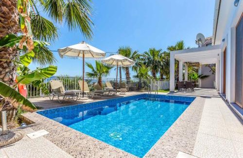 Agios Sostis Villa | Bay View I