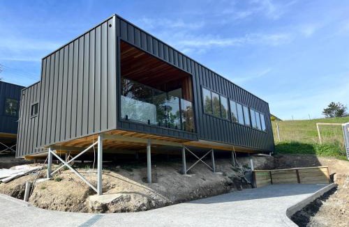 Dover House | Bay View Retreats- Ocean mist
