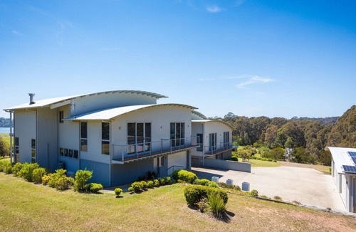 Narooma House | Bayview Ringlands - Enjoy this relaxing escape