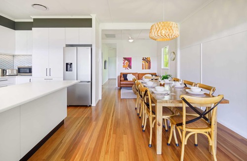Moffat Beach House | Beach Bliss at Moffat Beach