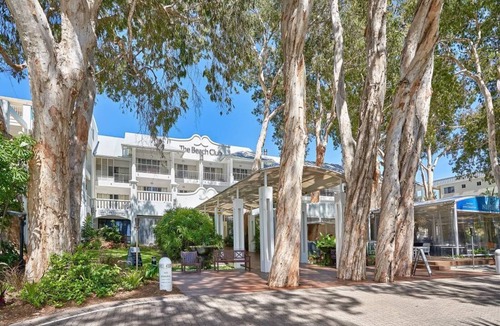 Palm Cove Apartment | Beach Club 2 Bedroom Oceanview Apartment Palm Cove