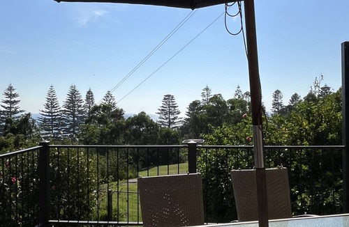 Tathra House | Beach house 2 min walk to main beach