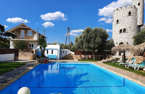 Platees House | Beach Livadostra StoneTower - Private Pool Retreat