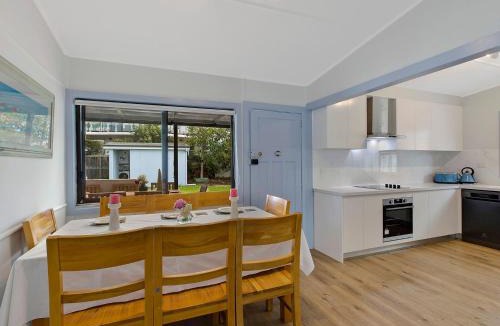 The Entrance House | Beach Nest on Coral
