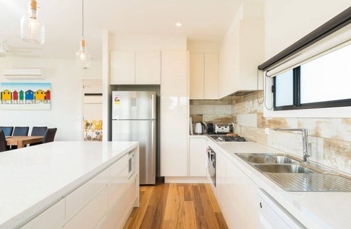 Smiths Beach House | Beachcomber Sunset - Located in Smiths Beach, the best part of Phillip Island