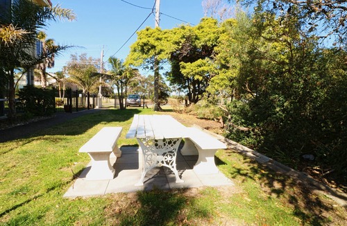 Merimbula Apartment | Beachcomber: Unit 3 (Upstairs)