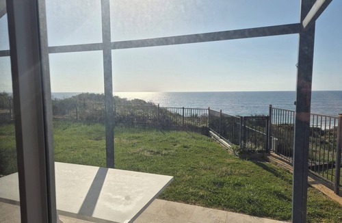 Peppermint Grove Beach House | BEACHFRONT BEACHFRONT BEACHFRONT!