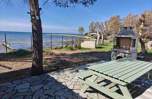 Lakopetra House | Beachfront 2Br Garden Bbq SeaView QuietRetreat