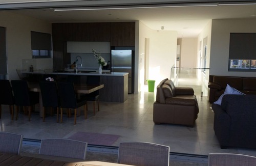 The Entrance Apartment | Beachfront Penthouse The Entrance