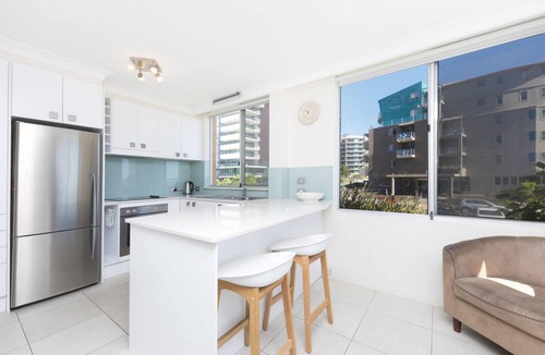 Forster Apartment | Beachpoint G2 - Location, Location, Location!