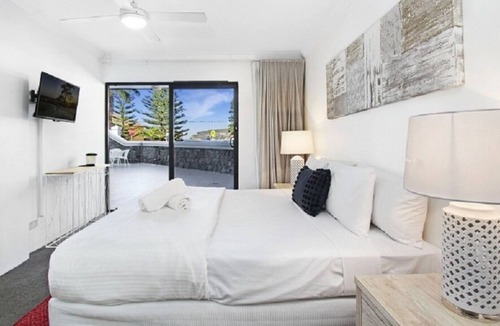 Manly Apartment | BEACHSIDE BEAUTY IN MANLY - APT 3