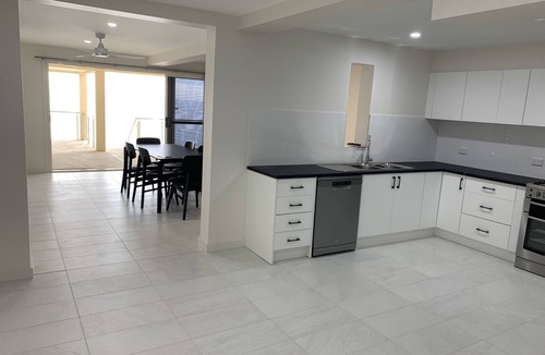 Ripon Apartment | Beachside & Jetty View Apartment 2 (Skippers Apartment)