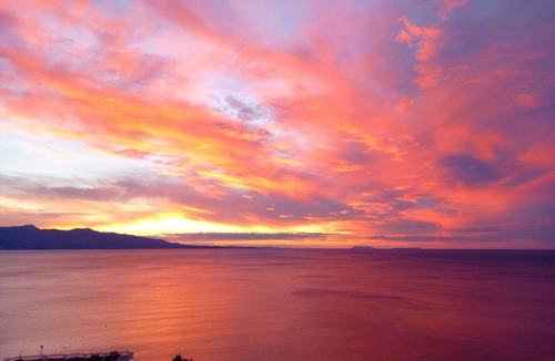 Sarande Apartment | Beautiful beachfront apartment on the beach with sea views and 2 balconies