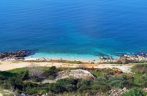 Sarande Apartment | Beautiful beachfront apartment on the beach with sea views and 2 balconies