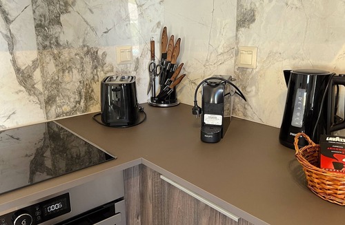 Vigla Apartment | Beautiful holiday studio right on the beach
