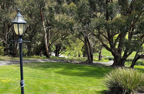 Piccadilly House | Beautiful House with pool in Adelaide Hills. Magnificent views and very private.