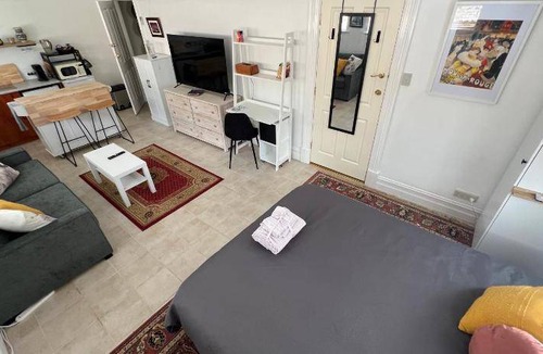 Upper Sturt Bed & Breakfast | Bed and breakfast ∙ 1 bedroom ∙ 3 guests