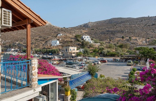 Kalymnos Apartment | Bed and Breakfast 'Room No 13' with Sea View, Wi-Fi and Air Conditioning