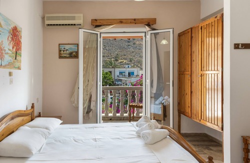 Kalymnos Apartment | Bed and Breakfast 'Room No 13' with Sea View, Wi-Fi and Air Conditioning