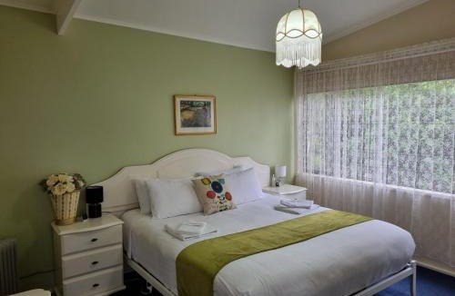 Beech Forest House | Beech Forest Cottage (Cozy Otways Accommodation)