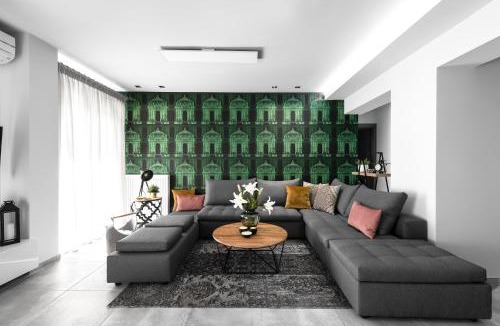 Charilaou Apartment | Behome 37