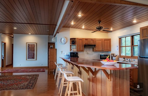 Vacy Cabin | Bela Vista Spa Cabin - Magical Mountaintop Escape