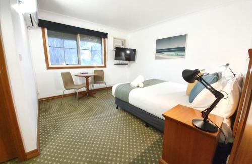 Preston Hotel | Bell Motel