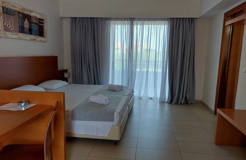 Maleme Hotel | BELLA PAIS