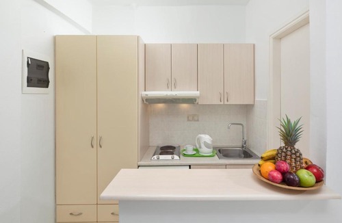 Benitses Hotel | Bella Vista Beach Hotel