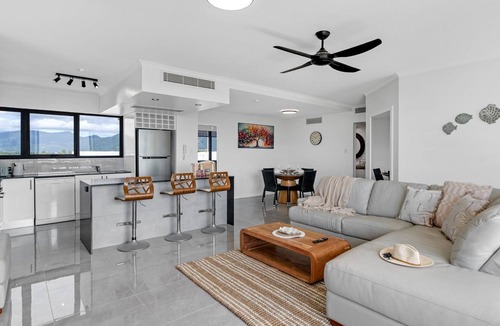 Cairns North Apartment | Belle Escapes Rydges Plaza Esplanade 54 with stunning ocean views
