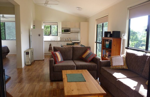 Bellthorpe Cabin | Bellthorpe Stays- Birdwing cabin: nature's favourite place on 400 private acres.