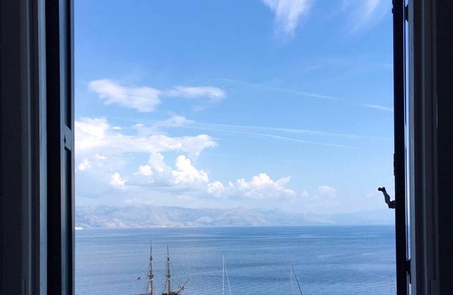 Old Town Apartment | Belvedere flat with panoramic view of Corfu old town