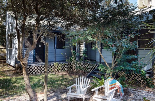 Hawks Nest House | Bennett's Beach Cottage