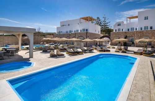 Karterados House | BH588 - C - Suite Santorini