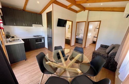 Red Cliffs RV Rental | BIG4 Red Cliffs Holiday Park