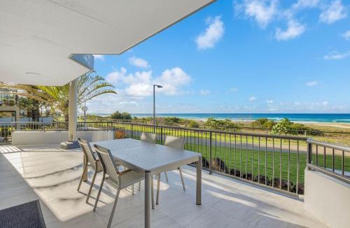 Bilinga Apartment | Bilinga Beach Living