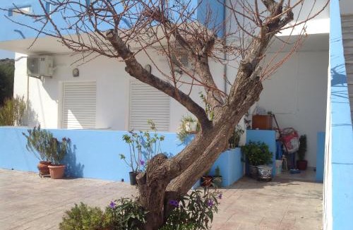 Kefalos Apartment | Bill & Mike