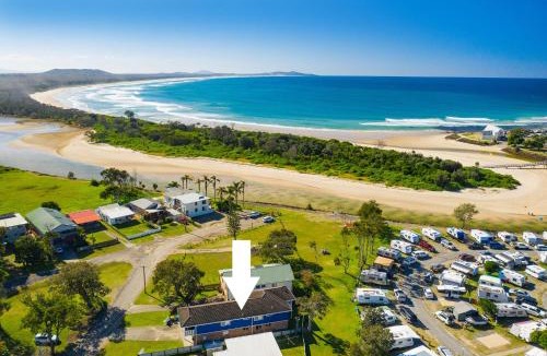 Crescent Head Villa | Bimbimbi 1 11 Willow Street