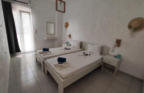 Analipsi Apartment | Ble Island