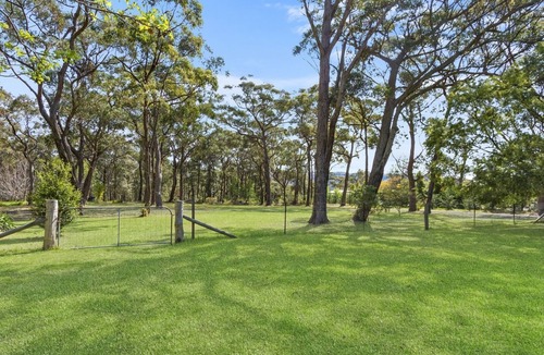 Bilpin House | BLUE APPLE LODGE - a fabulous mountain holiday escape! SPECIALS ON NOW !