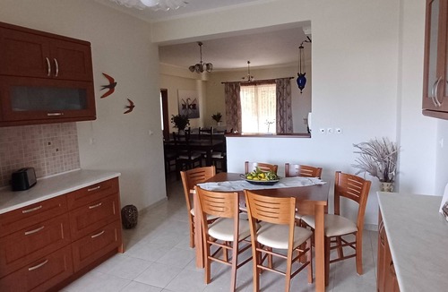 Egira Apartment | Blue Ark Aigeira Flat & Studio