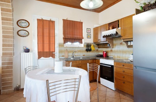 Kilada Apartment | Blue Horizon — Seafront Apartment in Kilada, 15 Minutes from Porto Heli