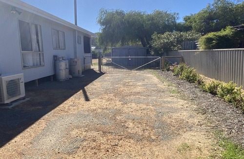 Jurien Bay House | Blue Marlin - Gorgeous beach cottage home