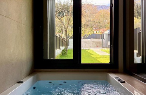 Almopia Apartment | Bocca al Lupo Villas