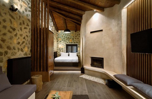 Almopia Apartment | Bocca al Lupo Villas