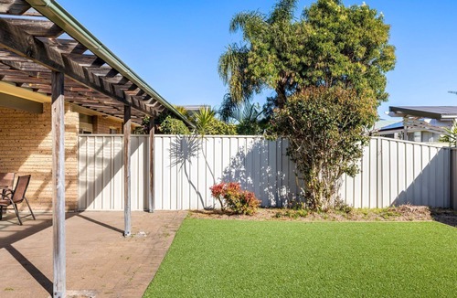 Fingal Bay House | Bombora Walking Distance to Fingal Beach- Farm Rd, Fingal Bay