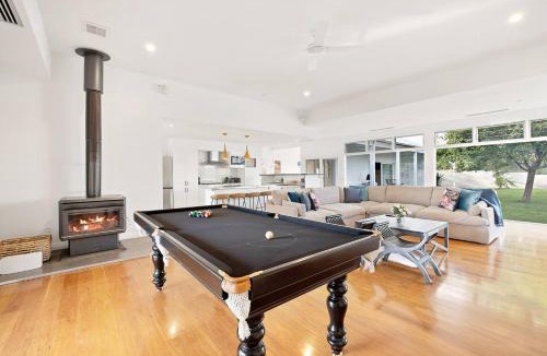 Bombira House | 'Bonnie View' A Magnificently Luxurious Retreat