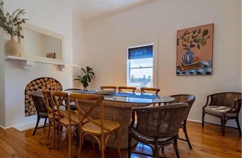 Dubbo East House | Boothenba Cottage Farm Stay Firepit